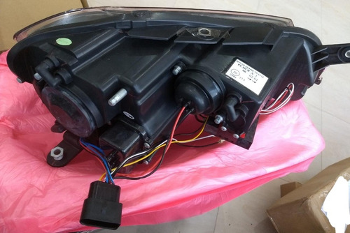 Farol Retrofit Led Vw Passat 2010 A 2016 Máscara Negra