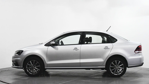 Imagen 2 de 15 de Volkswagen Vento 2020 1.6 Comfortline At