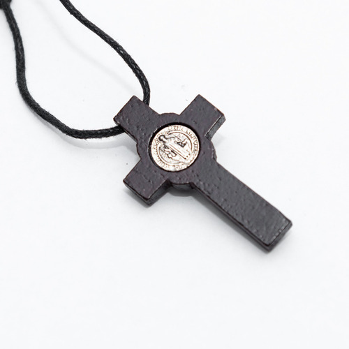 Collar Crucifijo Cristo Para Comunión O Confirmación 8cm Color Marrón Oscuro