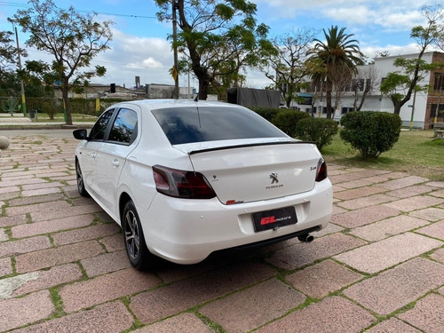 Peugeot 301 1.2 Extrafull (( Gl Motors )) Financiamos 100%
