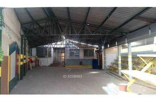 Imagen 15 de 28 de Edificio Comercial