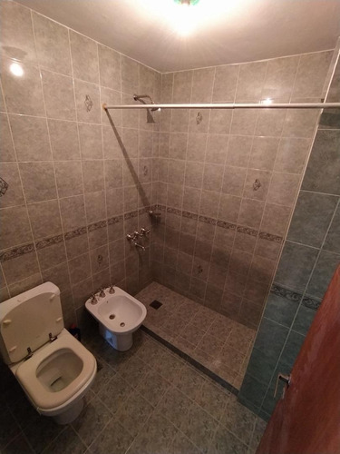 Imagen 15 de 16 de Departamento 4 Dormitorios Con Cochera En Venta Barrio Alber