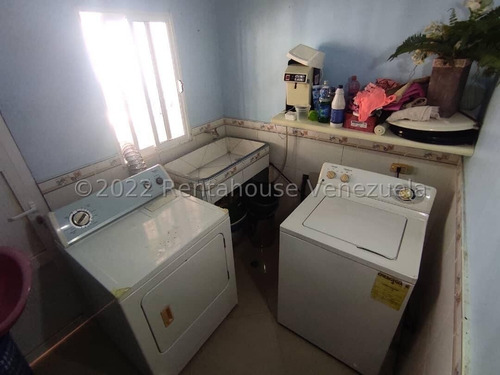 Imagen 7 de 11 de Venta De Casa En La Asunción, 5 Hab/4 Baños Isla De Margarita 0424 8255686