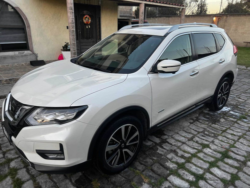 Nissan X-Trail 2.0 Exclusiv 2 Row Hybrid