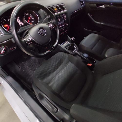 Imagen 8 de 10 de Volkswagen Vento