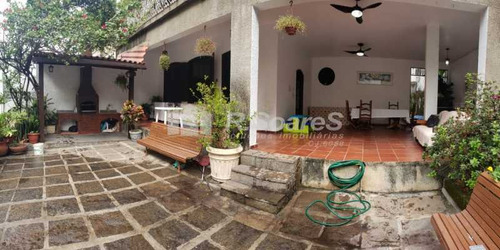 Imagem 1 de 15 de Excelente Casa Em Local Nobre Da Freguesia - Vvca30167