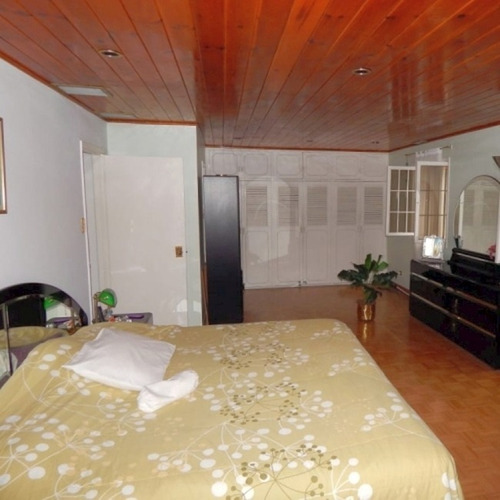 Imagen 4 de 10 de Venta - Casa - Urb. Santa Eduvigis (sector Santa María)