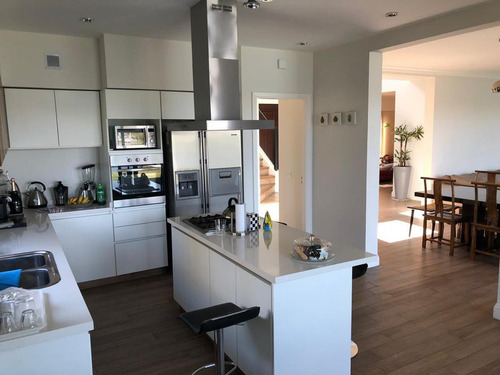 Imagen 9 de 30 de Exelente Casa Al Lago En San Francisco - Villa Nueva - Con Renta