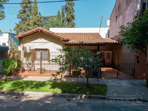 Muy Buena Casa En Venta En Beccar Alto.