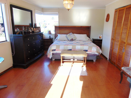 Vendo Casa 295 M2 Construidos, 5 Habitaciones, Quilpue