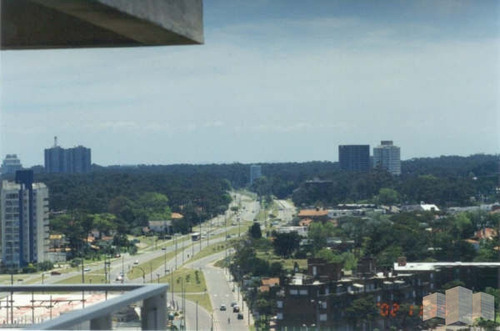 Imagen 2 de 16 de Apartamento En Punta Del Este, Brava