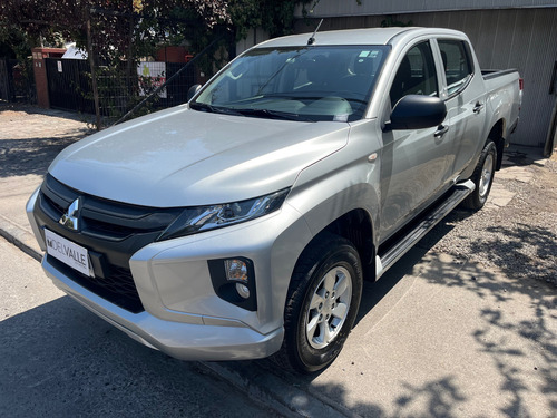 Mitsubishi L200 2.4 Work Cr 4X2