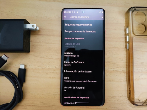 Motorola Edge 40 256gb 8 Ram Libre Pantalla Curva Dual Camar Rosa Chicle (Usado)