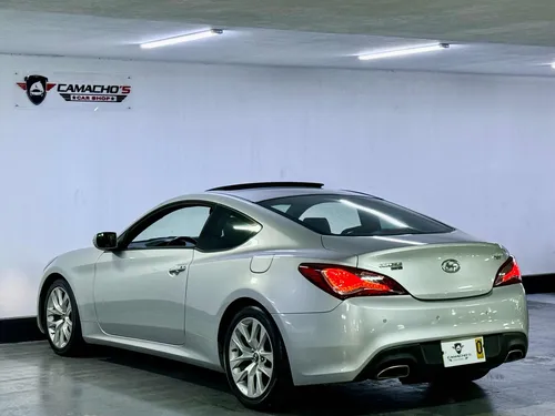 Hyundai Genesis 2.0 TURBO COUPE MECANICO (FINANCIAMIENTO)