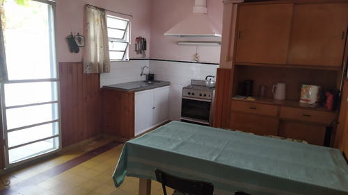 Dueño Alquila Casa Semiamoblada En Ciudad De Durazno Con Amplio Terreno