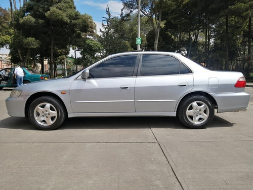 Vendo O Permuto Honda Accord Exr 98 3.0 V-tec