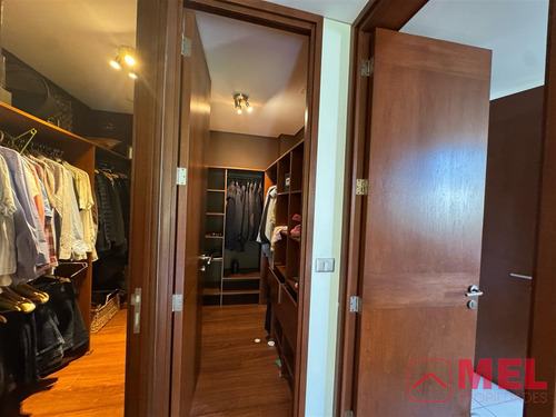 Casa En Arriendo De 5 Dorm. En Chicureo, Colina