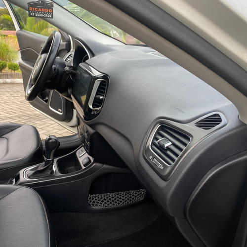 Jeep Compass 2.0 Longitude Flex Aut. 5p