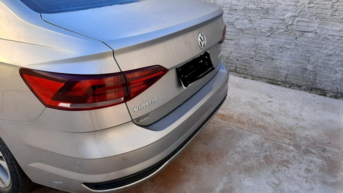Imagem 2 de 9 de Volkswagen Virtus 2018 1.0 Comfortline 200 Tsi Aut. 4p