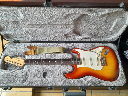 Fender American Stratocaster Profesional Pastilas Noiseless