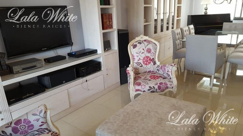 Imagen 2 de 23 de Venta - Departamento En Monte Grande