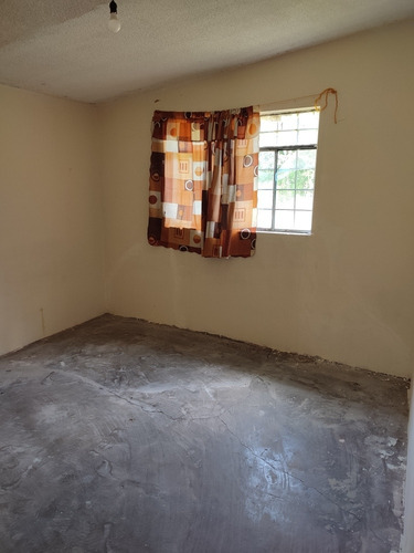 Imagen 5 de 11 de Casa Sola Con Terreno