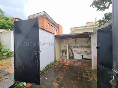 Imagen 26 de 28 de Casa Para Remodelar En Los Palos Grandes