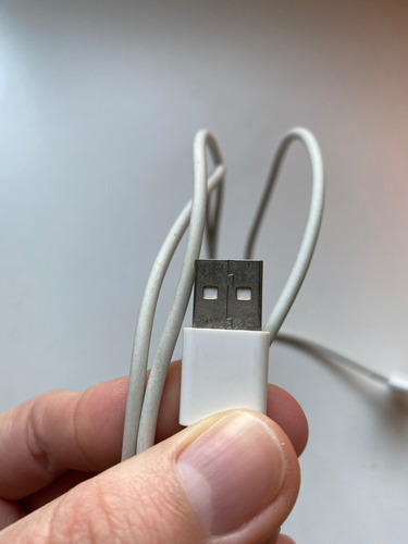Cable Usb Ipod 4 - Ipad - Iphone 4 Blanco (Usado)