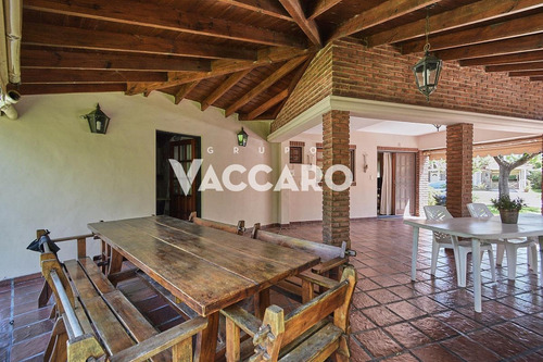 Casa Venta Haras Maria Eugenia Barrio Cerrado Moreno