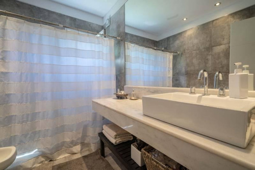 Imagen 12 de 15 de Casa En Venta - 5 Ambientes - Barrio Privado - La Herradura - Pinamar