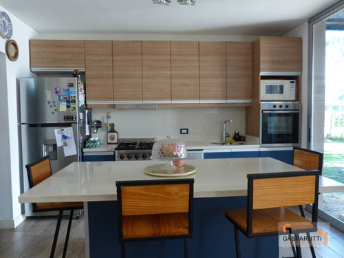 Imagen 9 de 14 de Casa En Venta 4 Ambientes Con Pileta En San Matías!