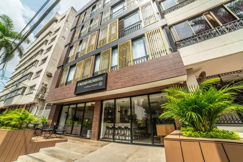 Edificio En Venta En Centenario. Cod V11480