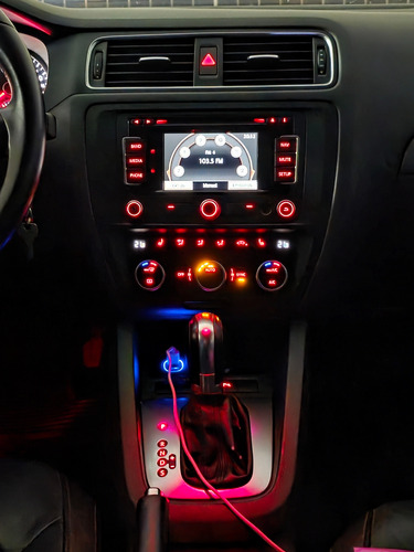 Volkswagen Jetta 2.0 Tsi Highline 4p 200 hp