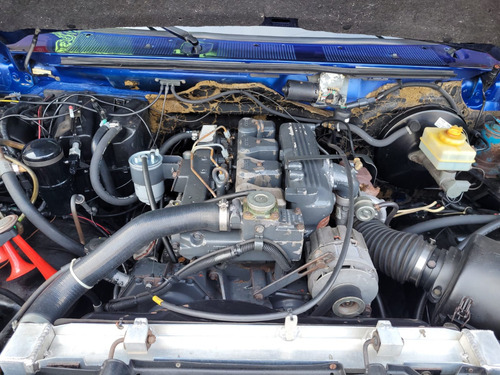 Ford F-1000 4.3 XLT 4X2 CS TURBO DIESEL 2P MANUAL
