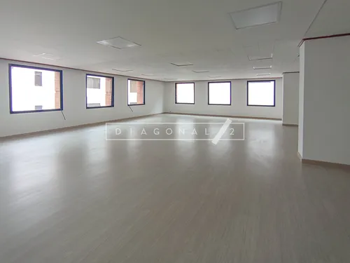 Oficina En Arriendo En Chicó Norte Ii