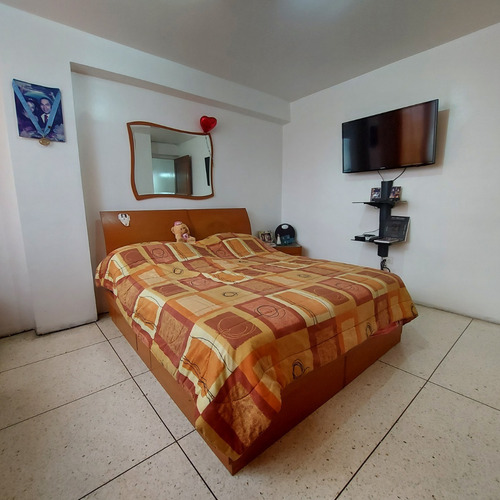 Imagen 8 de 8 de Venta De Apto En Montalban I