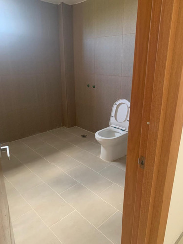 Venta, Edificio De 7 Niveles Ubicado En Gazcue, Santo Domingo