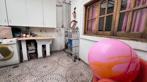 Venta Casa 3 Amb Castelar Norte Cochera Jardin