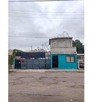 Se Vende Bodega En Colonia Universidad