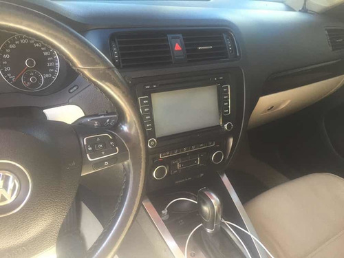 Volkswagen Jetta 2012 2.0 Comfortline Flex 4p Automática