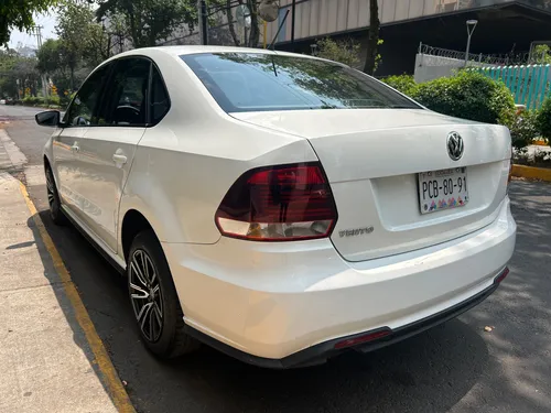 Volkswagen Vento 1.6 Starline Mt