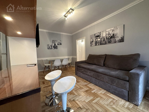 Departamento Dos Ambientes En Alquiler Temporario, Palermo Chico.