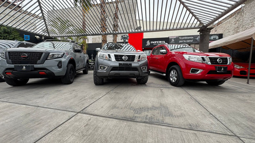 Nissan NP300 Frontier 2.5 Le Aa Mt