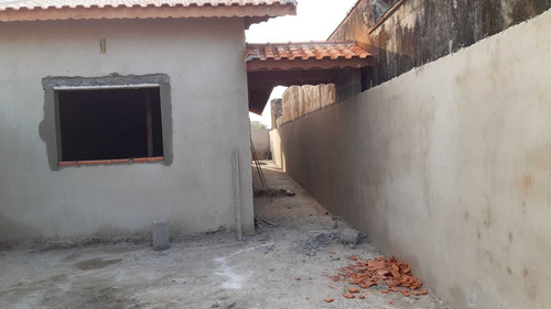 Imagem 1 de 7 de Casa À Venda A 500 M Do Mar Em Itanhaém.1341
