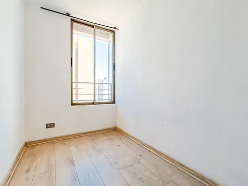 Edificio Radal (1 Est. 1 Bod.) Vista Poniente Piso 18