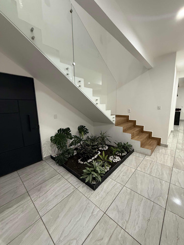 Excelente Casa En Pedregal De Las Fuentes Jiutepec,