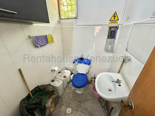 Venta Estupendo Local Comercial Ubicado En Céntrico Centro Comercial Y Empresarial De Cabudare Profesional Inmobiliario Mehilyn Perez