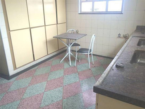 Imagem 1 de 18 de 06 Salas Comercial Amplas Com +/- 100 M? Otima Localidade Proxima Ao Centro De Sao Vicente Ao Lado Do Bombeiros Venha Conferir. - Hm1851
