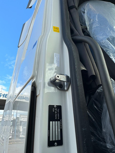 Volvo Fh460 A6x2, Ano: 2022 - Globetrotter