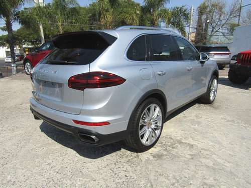 Porsche Cayenne 4.2 Diesel S At